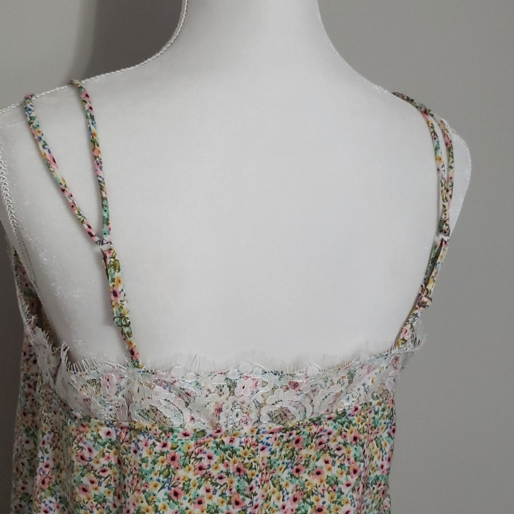 NWT Entro Floral Cami with Lace+Adjustable Straps - Picture 10 of 13
